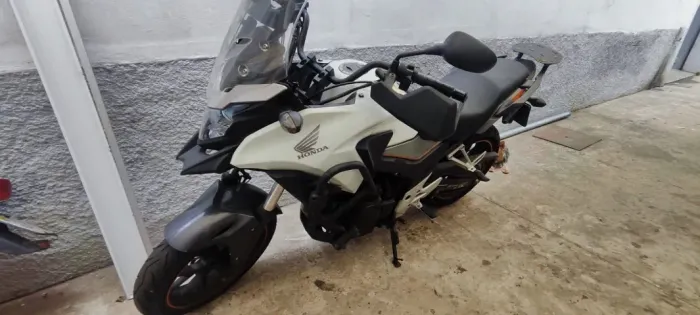 Cb 500x Branca Sem nada para fazer Aceito carro de maior valor Civic ou Corrolla 