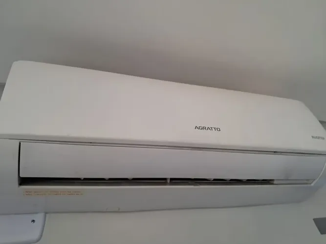 Ar-Condicionado Agratto Inverter 12.000 BTUs - Excelente Estado