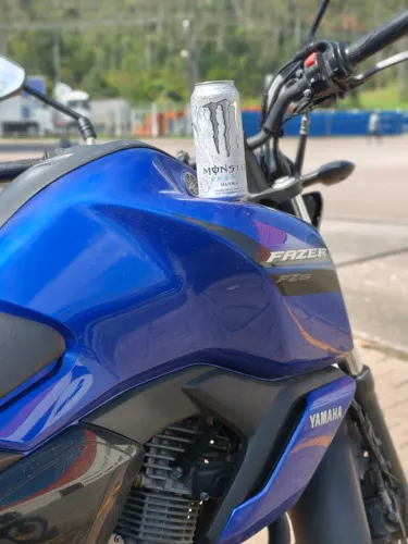 Fz 15 azul baixos km, manual e chave reserva