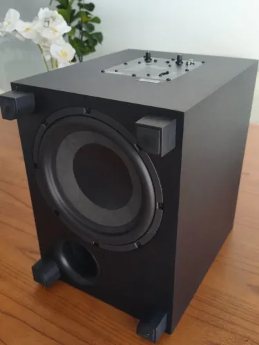 Subwoofer Polk Audio Monitor XT10 - 10?