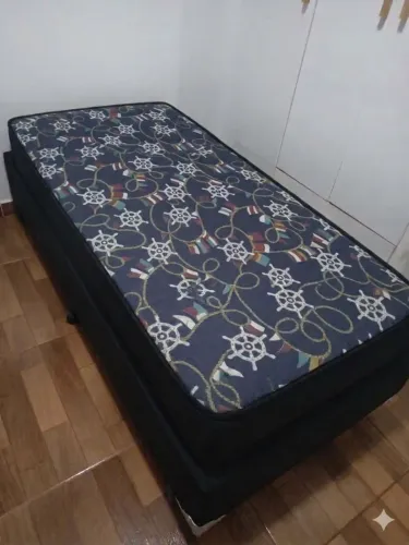 Cama com colchão