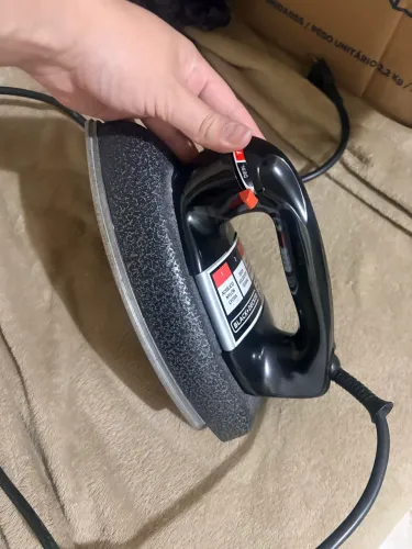 Ferro de passar roupa 