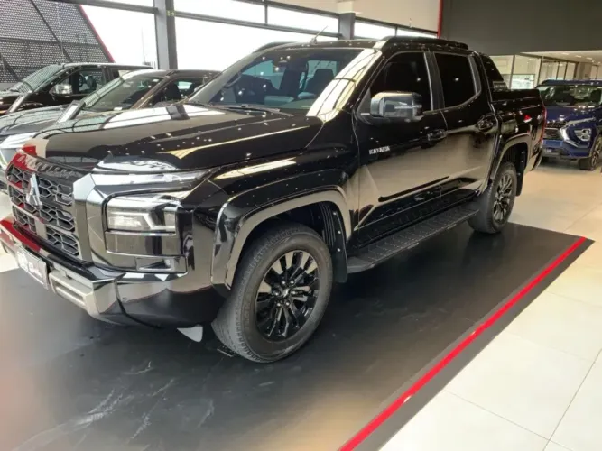 Mitsubishi TRITON Katana 2.4 CD 4X4 TB Diesel Aut. 2026