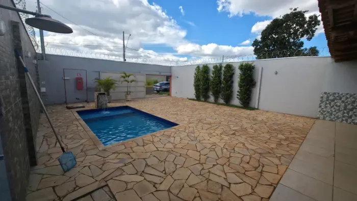 Imóvel para venda tem 150 metros quadrados com 1 quarto em Parque das Laranjeiras II - Ube