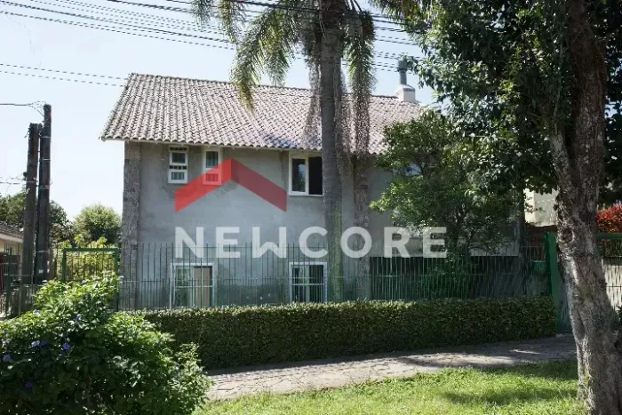 Casa em Rua Taveira Júnior - Nonoai - Porto Alegre/RS