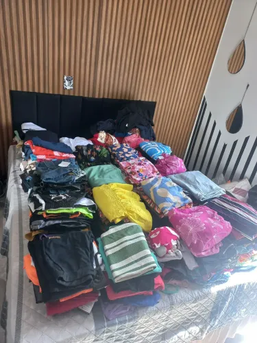 Vendo estoque roupas !!! Leia a descrição !!!
