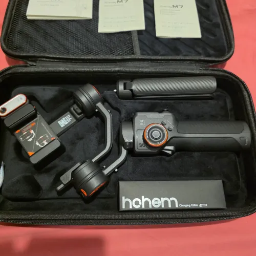 Estabilizador Gimbal Hohem iSteady M7 Kit Profissional com IA - Novo / Nunca Usado