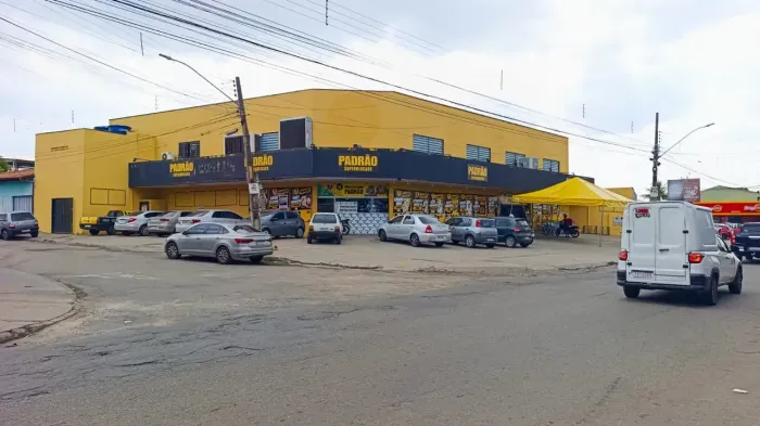 Imóvel comercial locado para um tradicional supermercado em Goiânia.