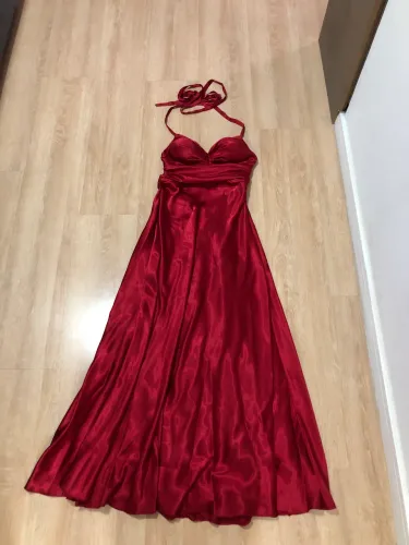 Vestido de festa vermelho