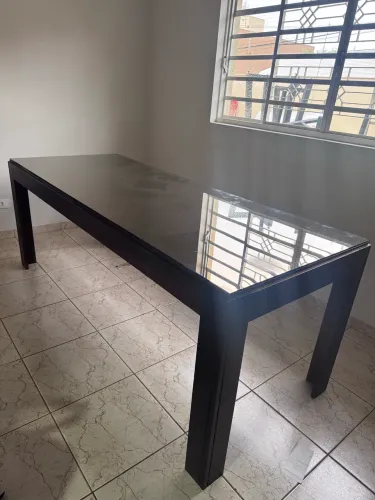 Mesa Grande de Madeira com Tampo de Vidro 2,20m - Excelente Estado