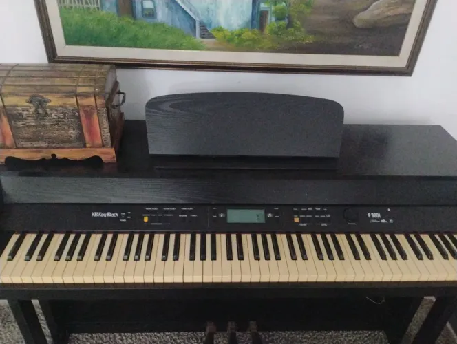 Piano eletronico
