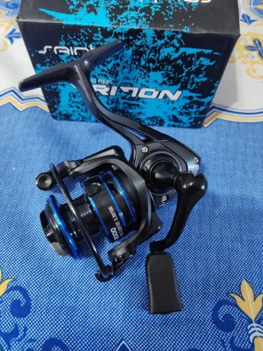 Molinete Saint Triton 2000 - 6 Rolamentos Preto E Azul Ambos lados