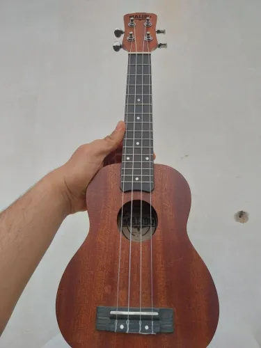 UKULELE Malibu