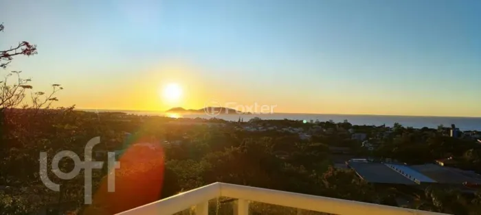 Casa à venda Rua Ambrósio João Silveira, Morro das Pedras - Florianópolis
