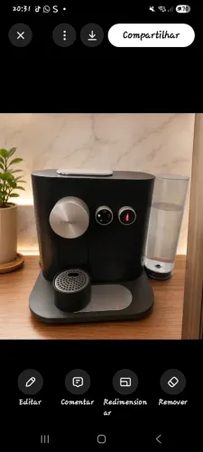 Vendo cafeteira nespresso C80