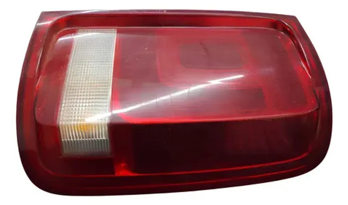 Lanterna Traseira Direita Amarok 2016 A 2022 Direito/passageiro Vermelho
