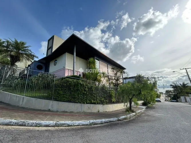Casa comercial à venda, 800m² - João Paulo - Florianópolis/SC