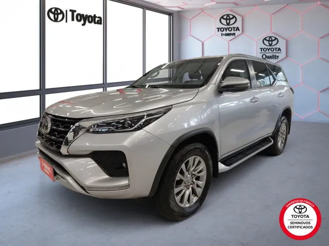 Toyota Hilux SW4 SRX 4X4 2.8 TDI 16V Dies. Aut. 2022