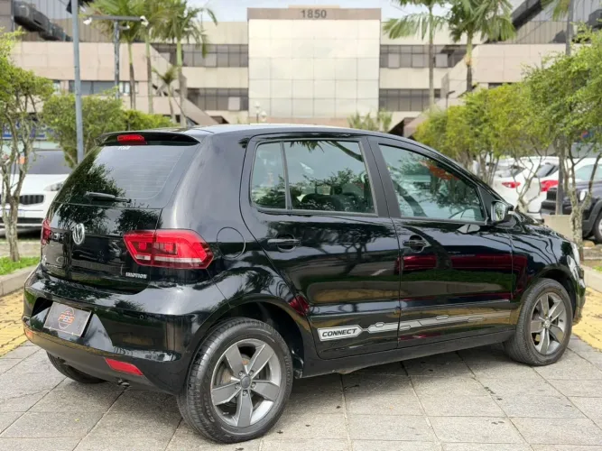 Volkswagen Fox Connect I Motion 1.6 Flex 8V 5P 2018