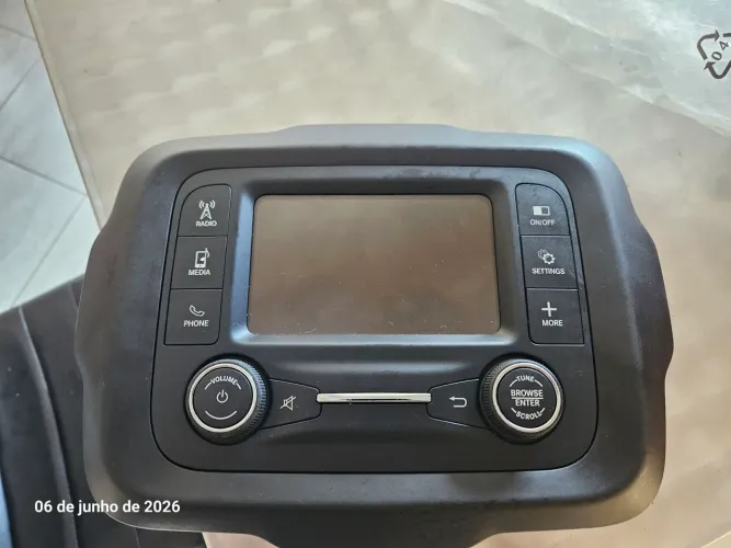 Radio multimidia jeep renegade