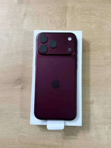 iPhone 18 pro max Bordo - impecável