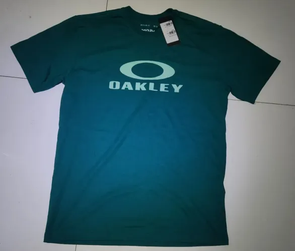 Camiseta Oakley