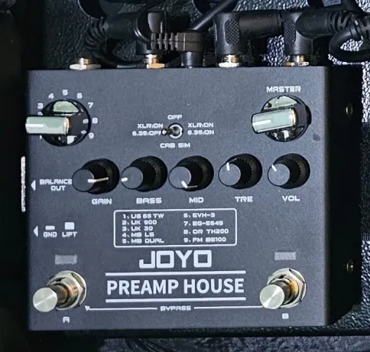 Pedal de distorção e Amp de Guitarra Joyo R-15 Preamp House 9 - (Pouco uso)