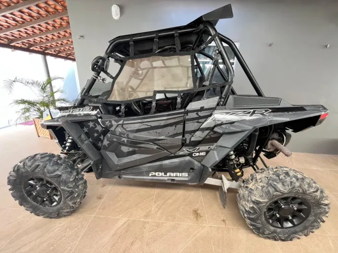 Polaris RZR XP 1000