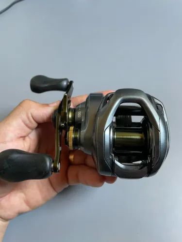 Carretilha Curado DC 151 XG com rolamentos Gomexus