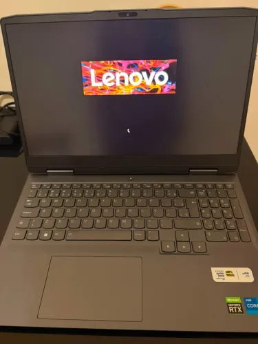 Notebook Lenovo LOQ 15IRH8 ? RTX 4050 | i5 | 16GB RAM | 512GB SSD