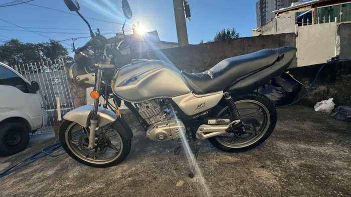 Suzuki yes 2007 em dia