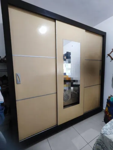 Guarda roupa de casal