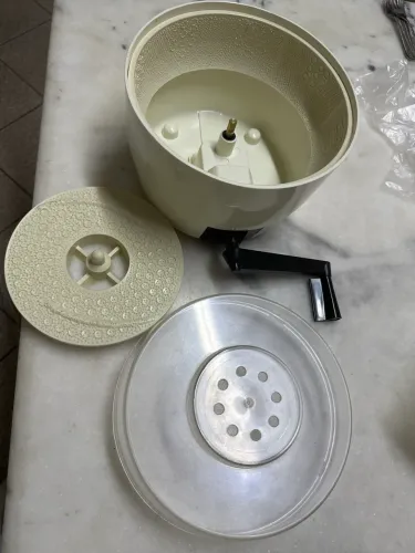 Descascador de batata Piave anos 80 vintage sem uso, raridade