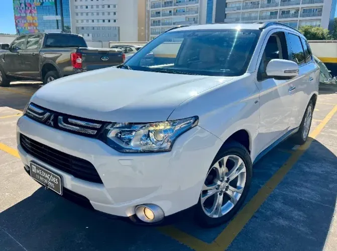 Mitsubishi Outlander 3.0/ GT 3.0 V6 Aut. 2014