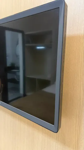 Smart TV 32? LG Seminova no plástico