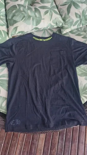 Camisa Chrome Hearts Neck Logo T-Shirt