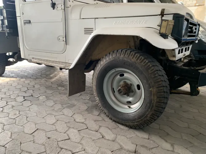 Toyota Band.Picape Chassi Longo Diesel 2000