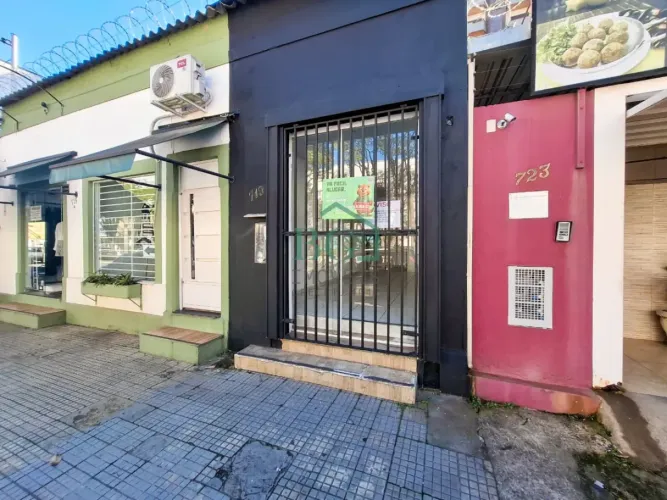 2621 - Comercial/Ponto comercial - Comercial - No bairro Centro