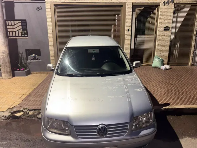 Volkswagen Bora 2.0 8V Comfortline Mec. 2001
