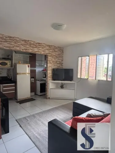 Apartamento mobiliado à venda | 2 quartos, 1 suíte | Praia do Francês R$ 480.000