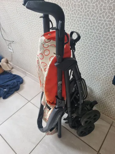 Carrinho de bebê (passeio)