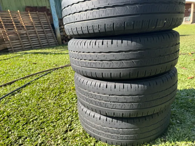 Pneus Goodyear ótimo estado