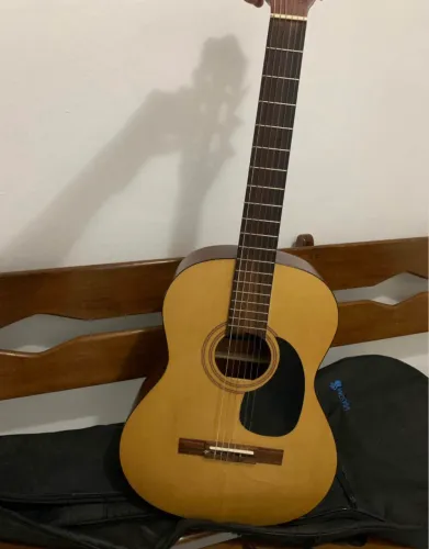 Violão nylon elétrico - Gianini Trovador/ tampo maciço
