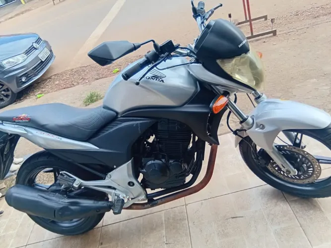 Vendo ou troco Honda CB 300r/ 300r Flex 2010