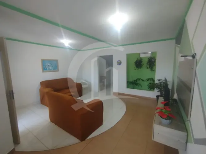 Casa ampla à venda com 3 quartos, na Farolândia