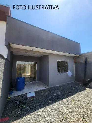 Casa 04 contendo 2 Quartos(1 Suíte) a 5 Quadras da Praia em Guaratuba-Pr