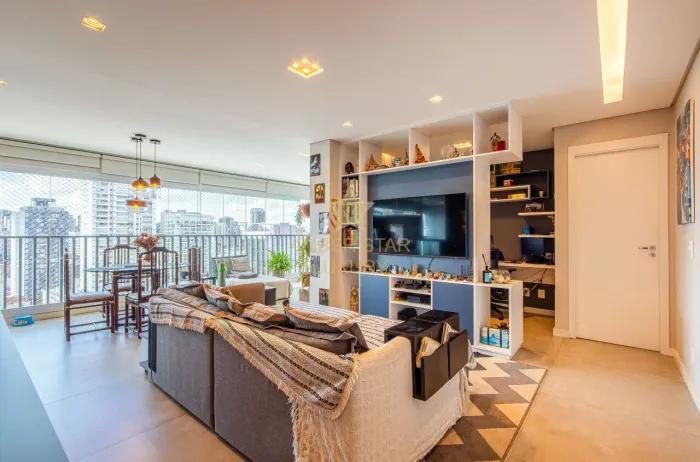 Apartamento em Pinheiros - Porteira fechada