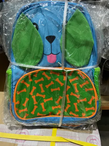 6 mochilas infantis