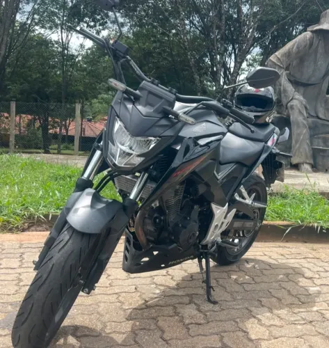 ? HONDA CB TWISTER 300 flex 2024 
