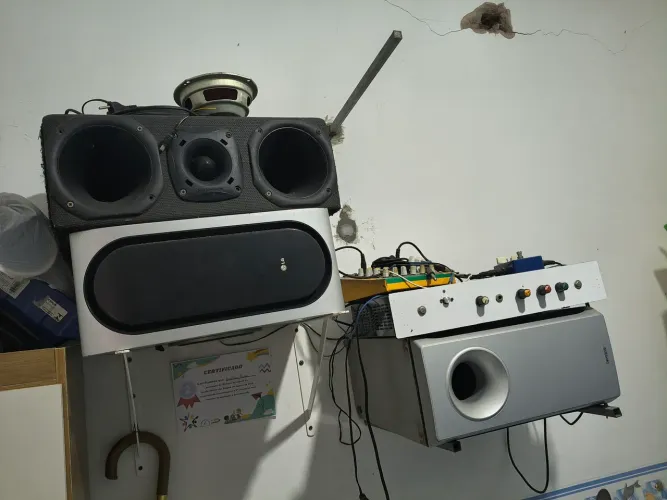 Conjunto de som completo e potente R$ 550.00 não aceito proposta